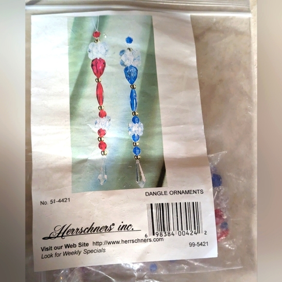 Ornament Kit - Picture 1 of 1